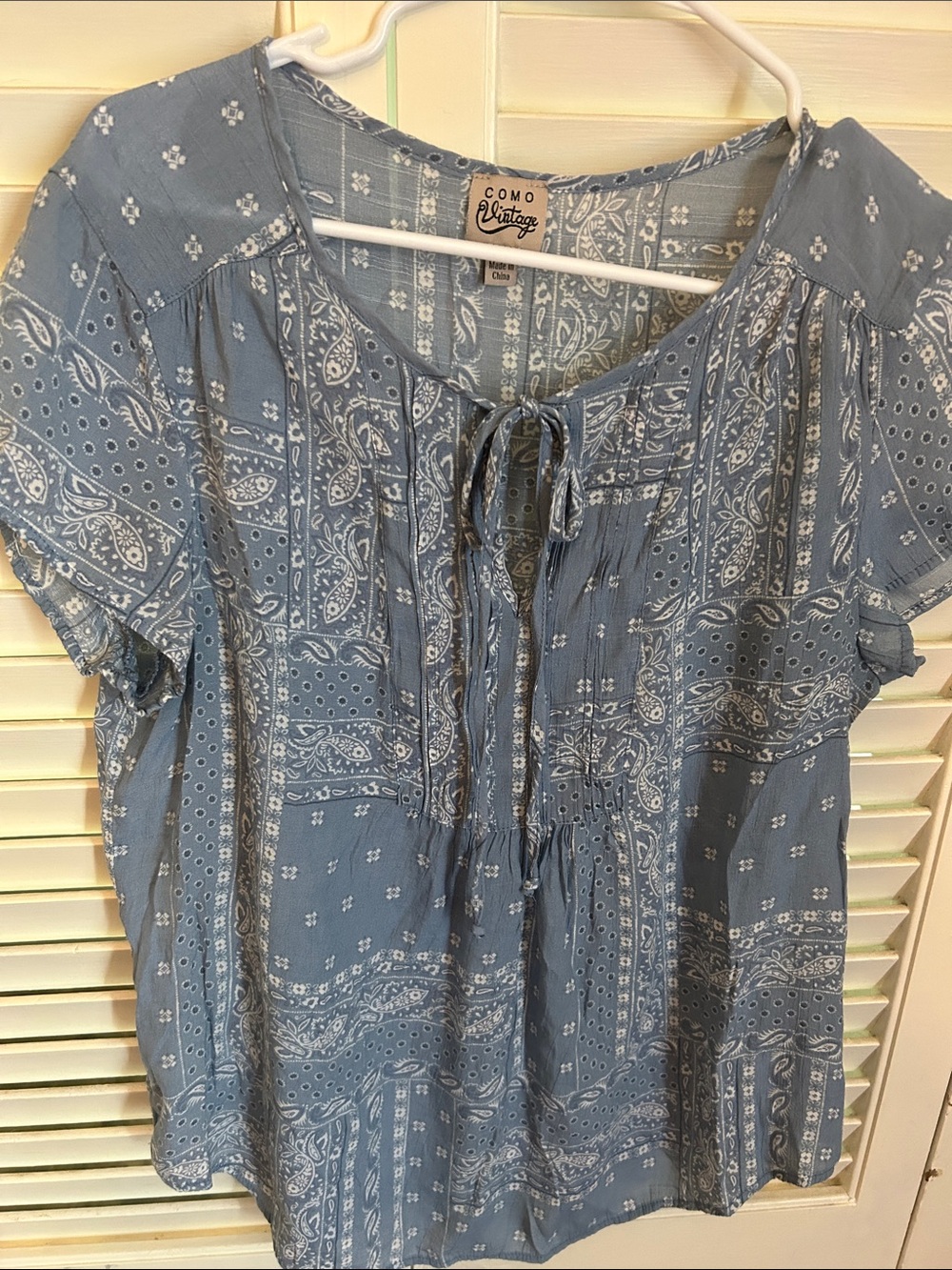 Como Vintage Dusty Blue Paisley Tie-Front Peasant Blouse